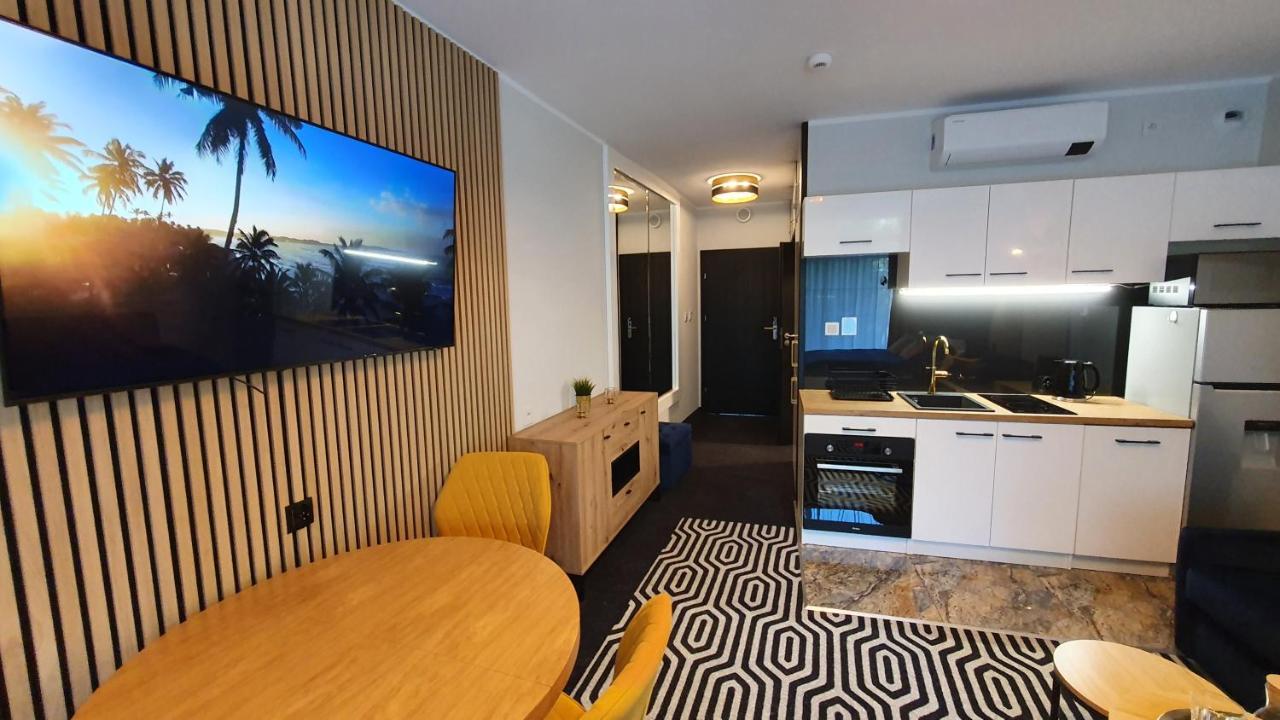 Gold Horizon Solny Z Klimatyzacja I Garazem Apartment *